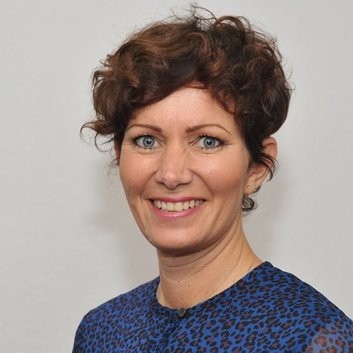 Fiona_Burton.jpg